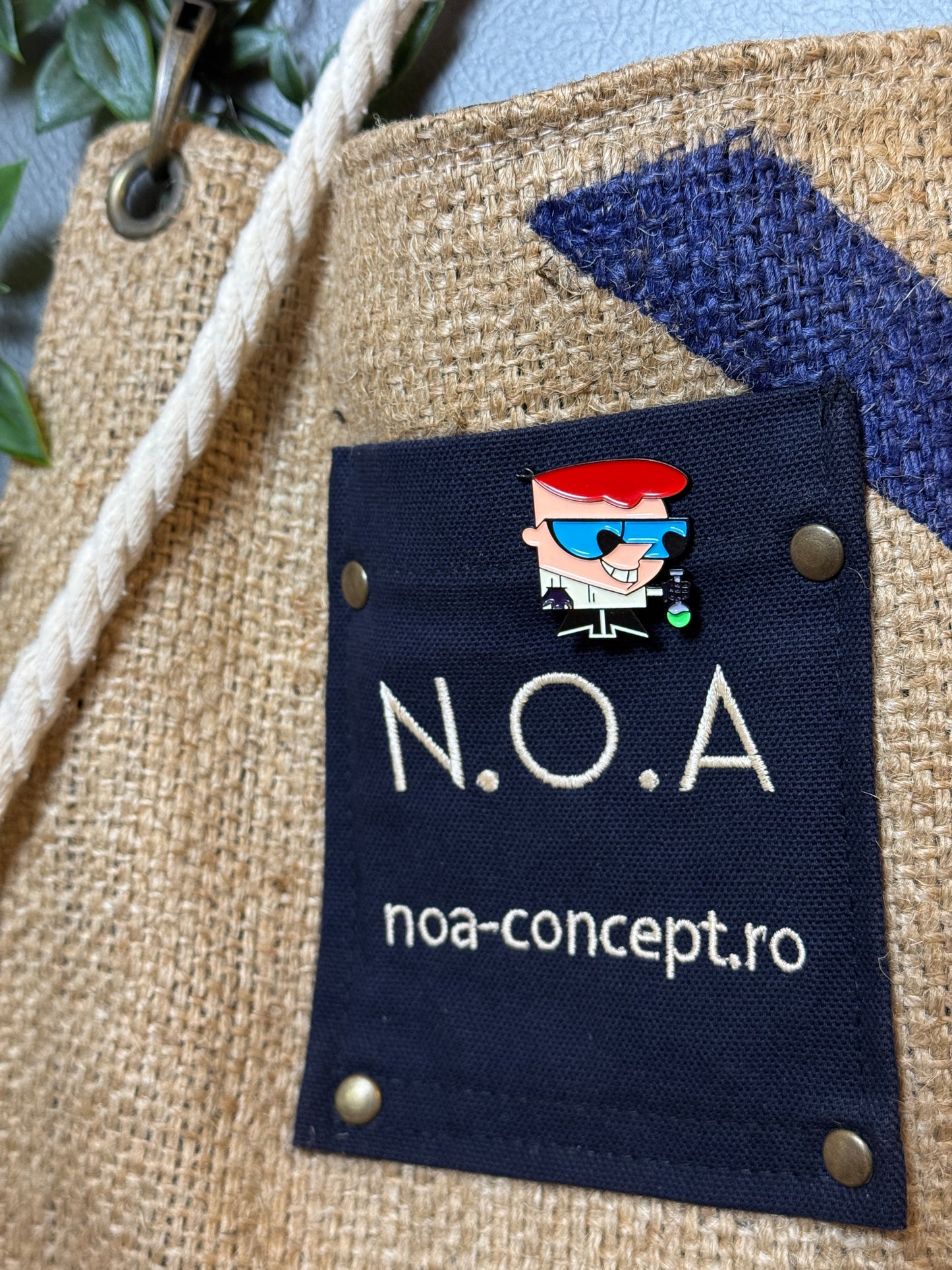Pin "Dexter"
